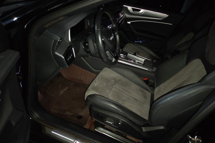 Used Audi A6L 2023 Revised 40 TFSI Luxury Dynamic Edition Driver Seat
