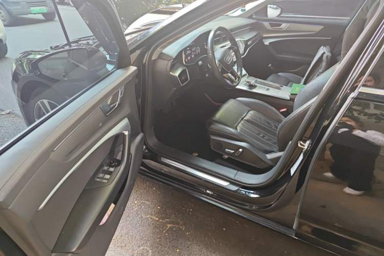 Used Audi A6L 2023 40 TFSI Luxury Prestige Edition Driver Seat