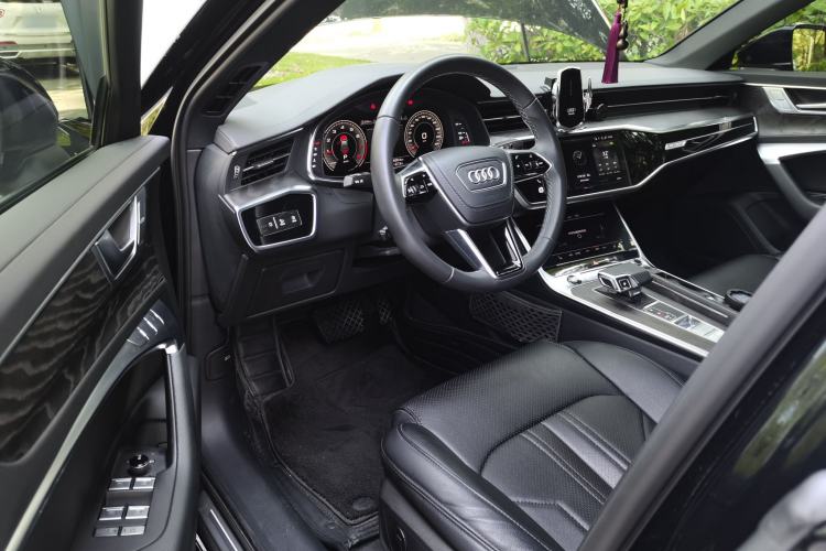 Used Audi A6L 2023 Revised Edition 45 TFSI quattro Prestige Dynamic Version Driver Seat