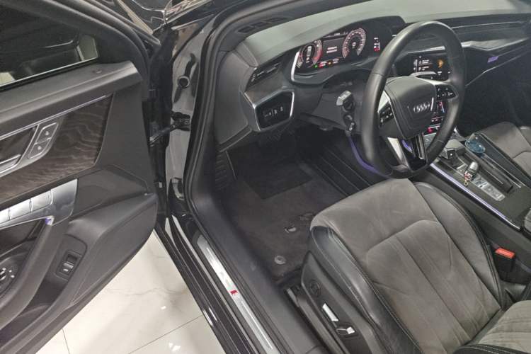 Used Audi A6L 2023 Revised Edition 45 TFSI quattro Prestige Dynamic Version Driver Seat