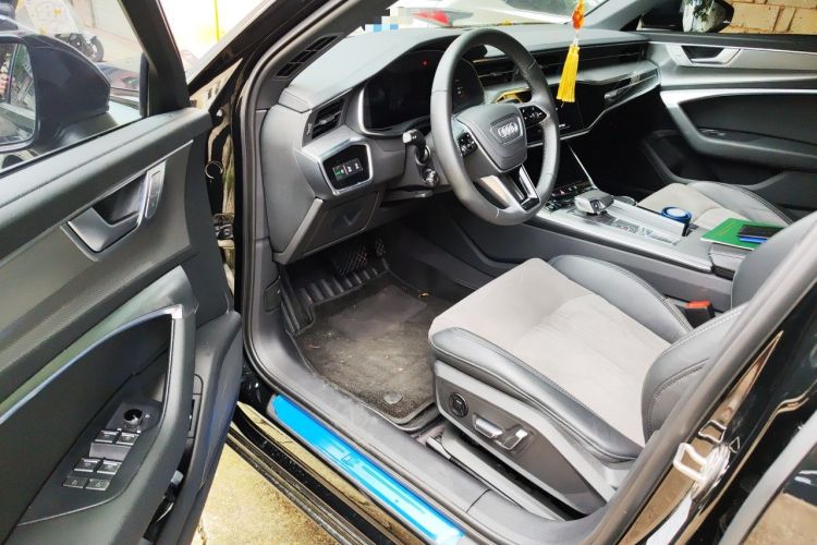 Used Audi A6L 2023 Revised 45 TFSI Prestige Dynamic Edition Driver Seat