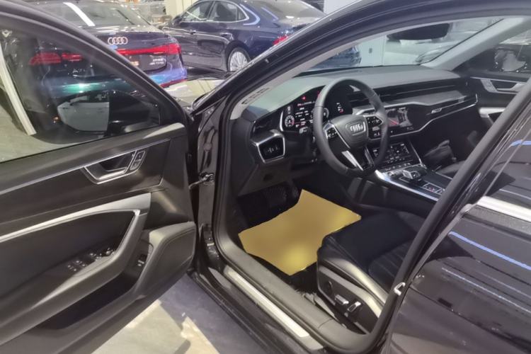 Used Audi A6L 2023 45 TFSI Prestige Elegant Edition Driver Seat