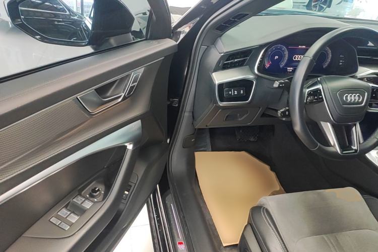 Used Audi A6L 2023 40 TFSI Luxury Dynamic Model Driver Seat