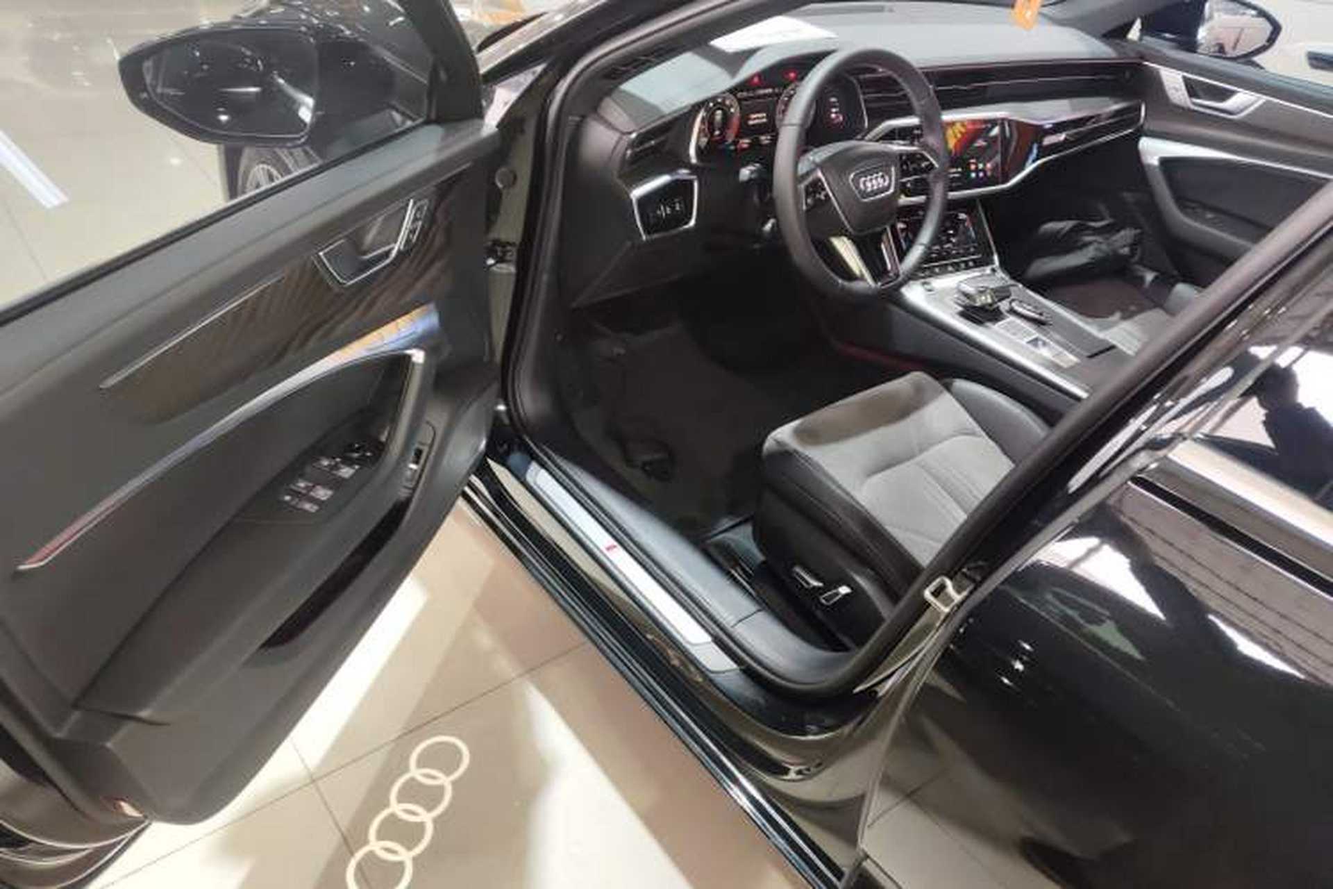 Used Audi A6L 2023 Revised Edition 45 TFSI quattro Prestige Dynamic Version Driver Seat
