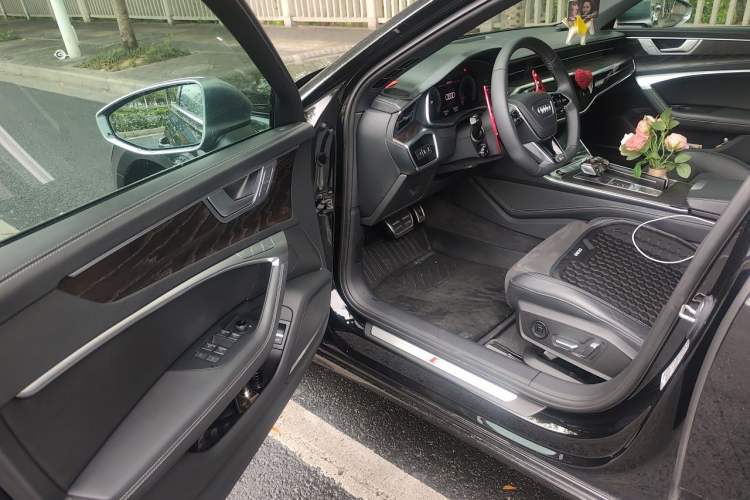 Used Audi A6L 2023 55 TFSI quattro Prestige Dynamic Edition Driver Seat