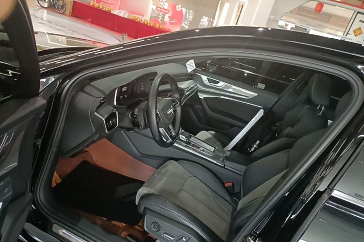 Used Audi A6L 2023 Revised 45 TFSI Prestige Dynamic Edition Driver Seat