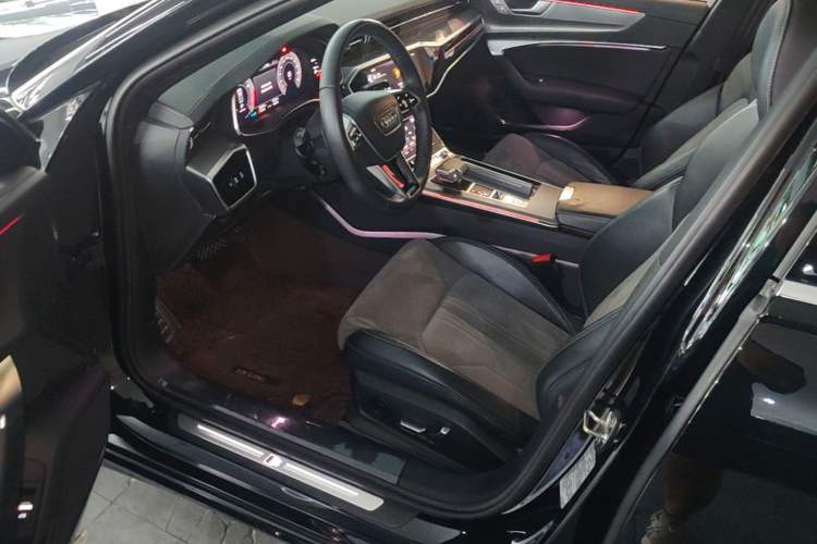 Used Audi A6L 2023 Revised 45 TFSI Prestige Dynamic Edition Driver Seat