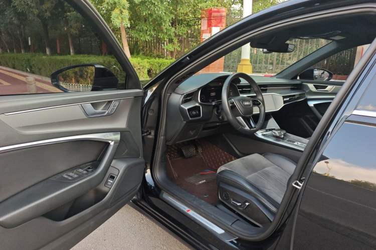 Used Audi A6L 2023 Revised 45 TFSI Prestige Dynamic Edition Driver Seat