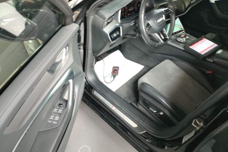 Used Audi A6L 2023 45 TFSI Prestige Dynamic Edition Driver Seat