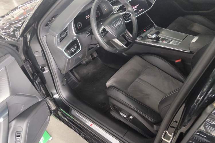 Used Audi A6L 2023 Revised 45 TFSI Prestige Dynamic Edition Driver Seat