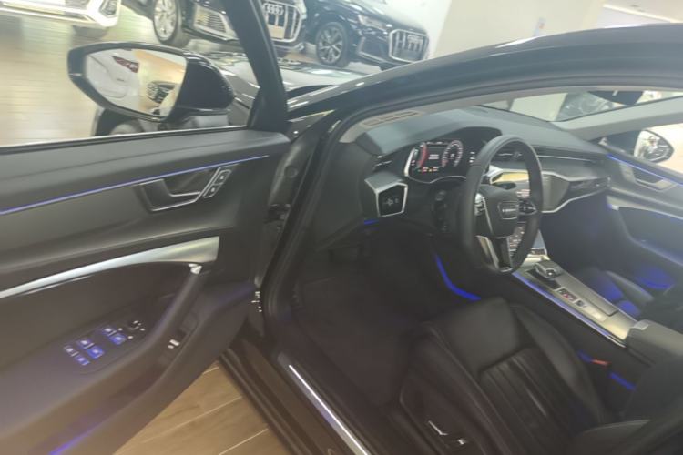 Used Audi A6L 2023 Revised 40 TFSI Luxury Prestige Edition Driver Seat
