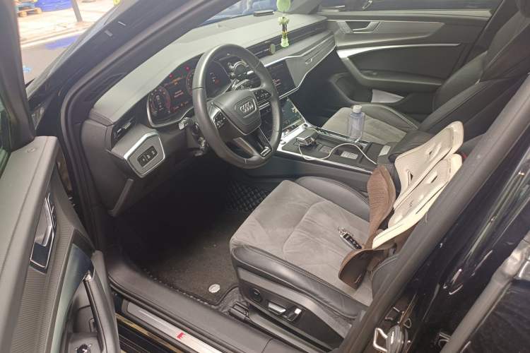 Used Audi A6L 2023 Revised 45 TFSI Prestige Dynamic Edition Driver Seat