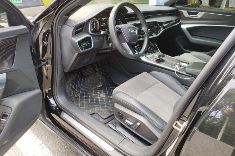 Used Audi A6L 2023 45 TFSI quattro Prestige Dynamic Edition Driver Seat