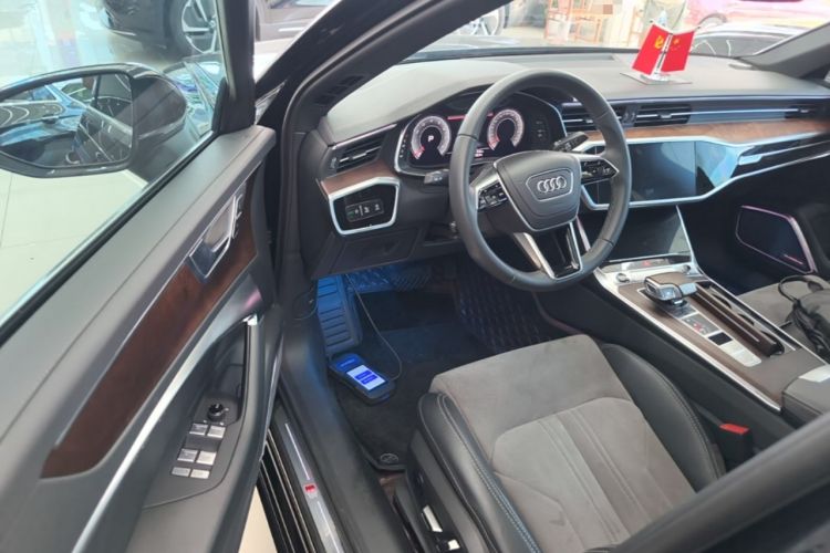 Used Audi A6L 2023 Revised 45 TFSI Prestige Dynamic Edition Driver Seat