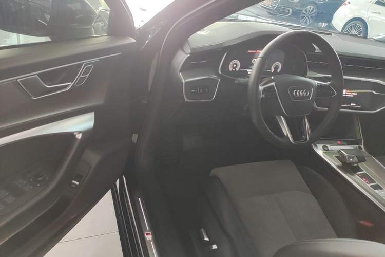 Used Audi A6L 2023 40 TFSI Luxury Dynamic Model Driver Seat