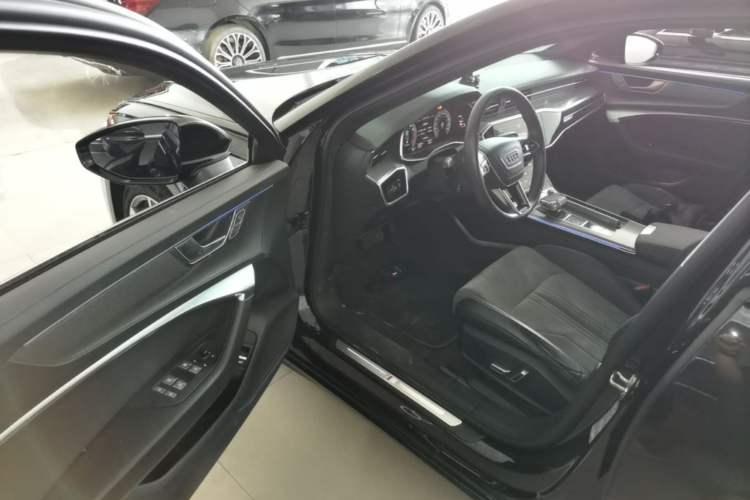 Used Audi A6L 2023 40 TFSI Luxury Dynamic Model Driver Seat