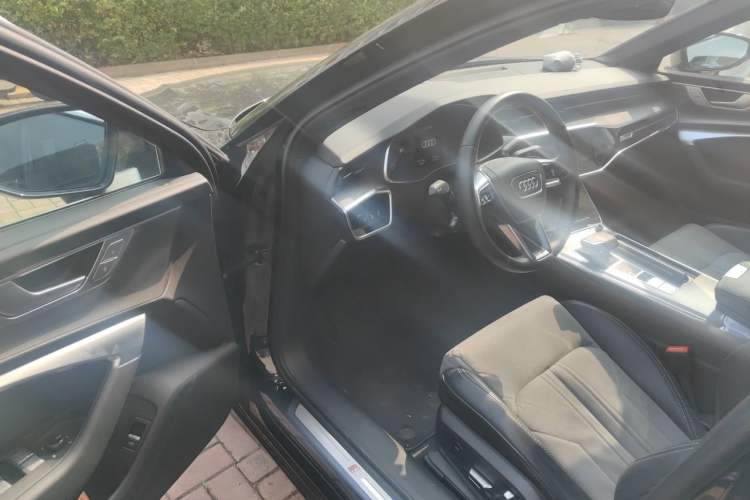 Used Audi A6L 2023 Revised 45 TFSI Prestige Dynamic Edition Driver Seat