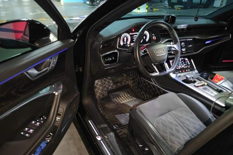 Used Audi A6L 2023 Updated 55 TFSI quattro Prestige Dynamic Edition Driver Seat