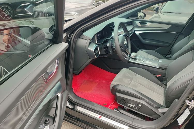 Used Audi A6L 2023 40 TFSI Luxury Dynamic Model Driver Seat