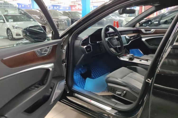 Used Audi A6L 2023 Revised 45 TFSI Prestige Dynamic Edition Driver Seat