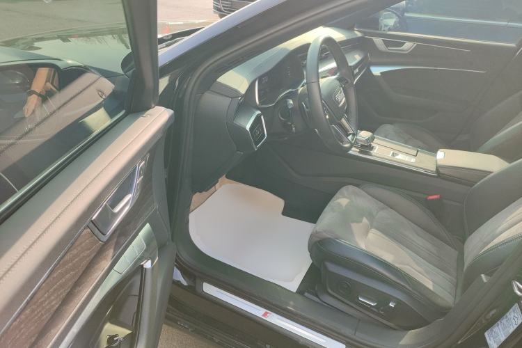 Used Audi A6L 2023 Revised Edition 45 TFSI quattro Prestige Dynamic Version Driver Seat