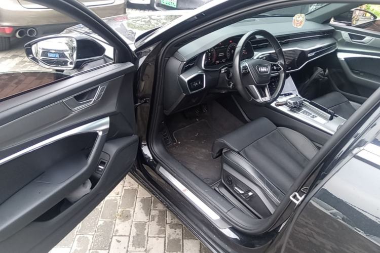 Used Audi A6L 2023 Revised 40 TFSI Luxury Dynamic Edition Driver Seat