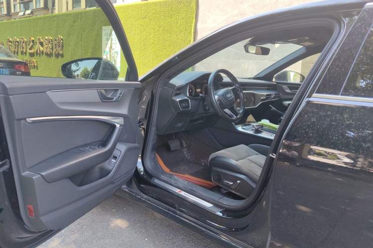 Used Audi A6L 2023 40 TFSI Luxury Dynamic Model Driver Seat