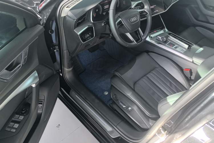 Used Audi A6L 2023 40 TFSI Luxury Prestige Edition Driver Seat