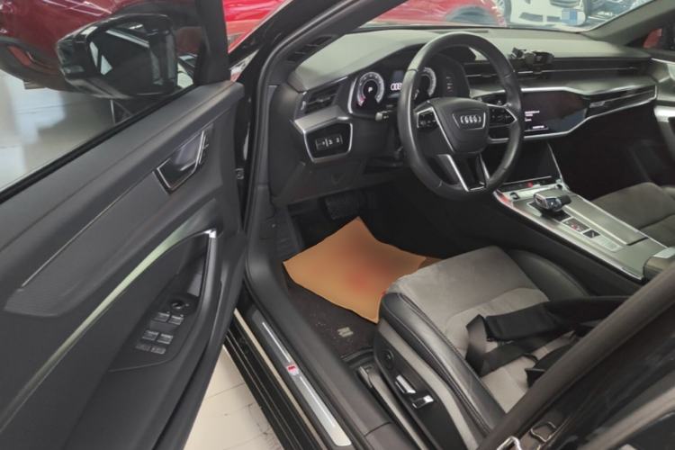 Used Audi A6L 2023 Revised 45 TFSI Prestige Dynamic Edition Driver Seat