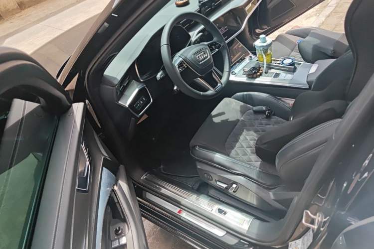 Used Audi A6L 2023 45 TFSI Prestige Dynamic Edition Driver Seat