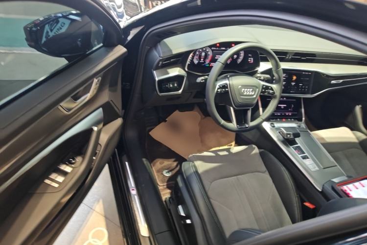 Used Audi A6L 2023 Revised 45 TFSI Prestige Dynamic Edition Driver Seat