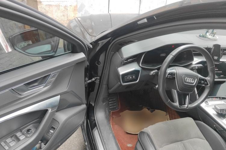 Used Audi A6L 2023 40 TFSI Luxury Dynamic Model Driver Seat