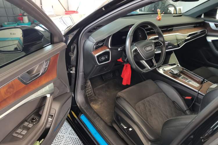 Used Audi A6L 2023 55 TFSI quattro Prestige Dynamic Edition Driver Seat