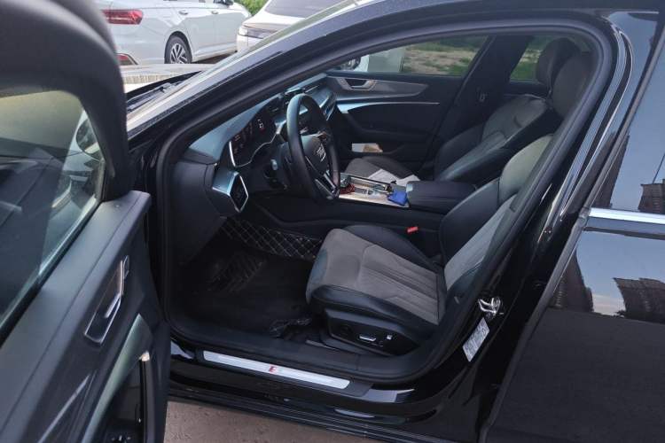 Used Audi A6L 2023 45 TFSI Prestige Elegant Edition Driver Seat