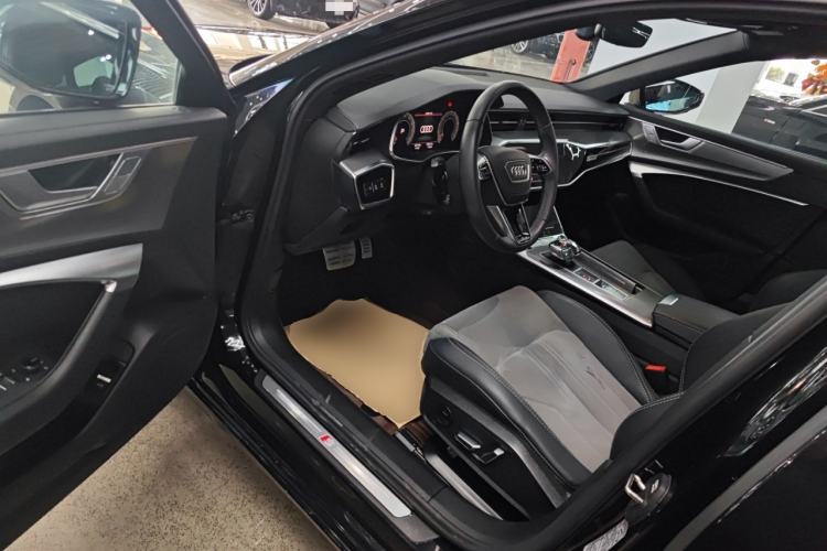 Used Audi A6L 2023 45 TFSI Prestige Dynamic Edition Driver Seat