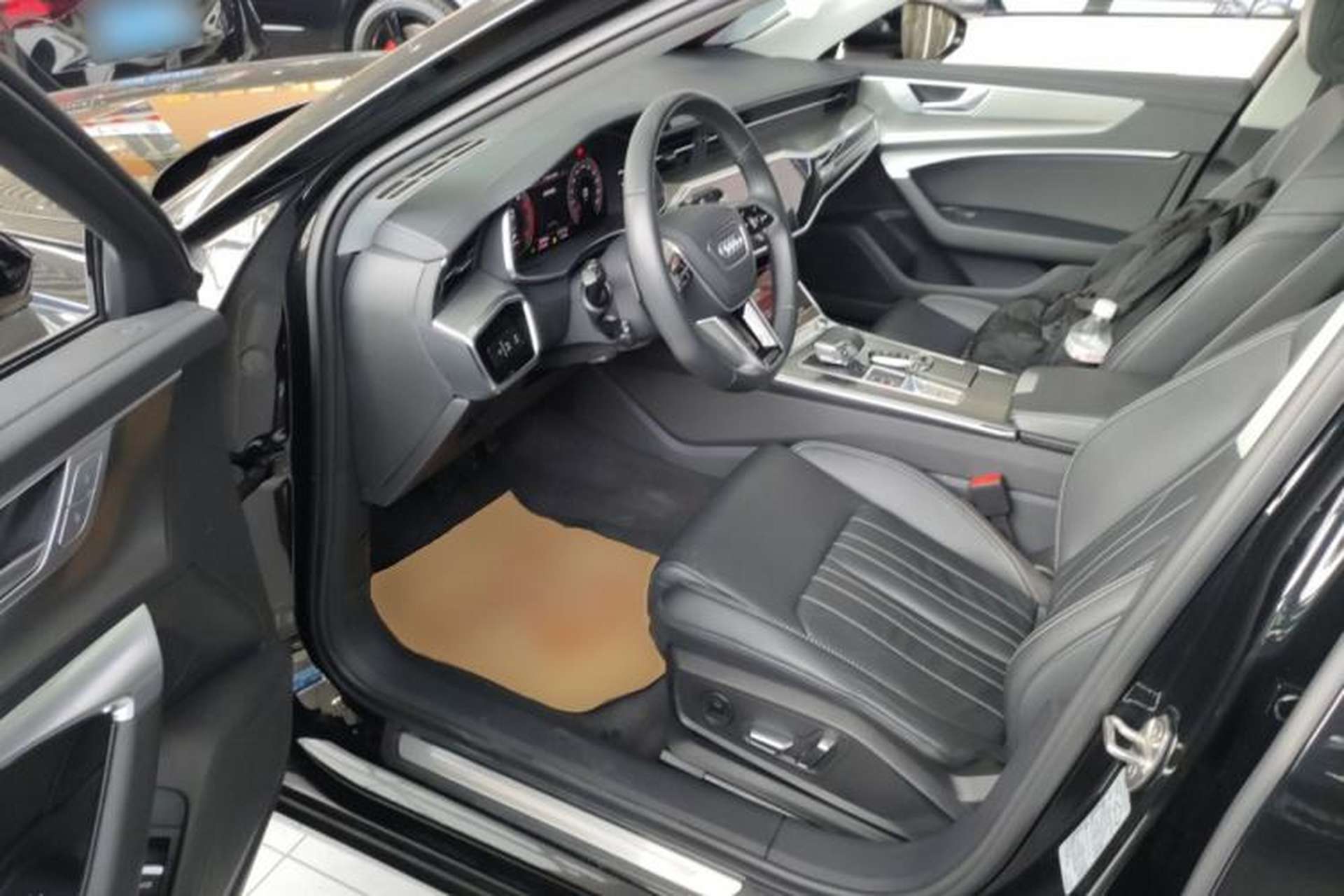 Used Audi A6L 2023 Revised 40 TFSI Luxury Prestige Edition Driver Seat