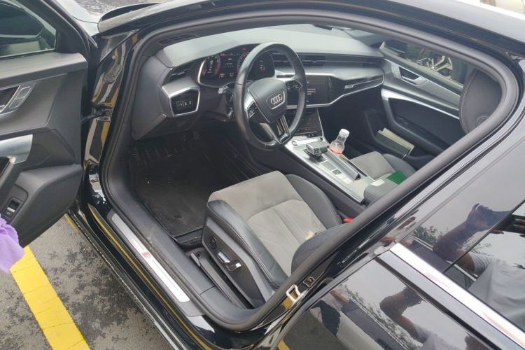 Used Audi A6L 2023 40 TFSI Luxury Dynamic Model Driver Seat