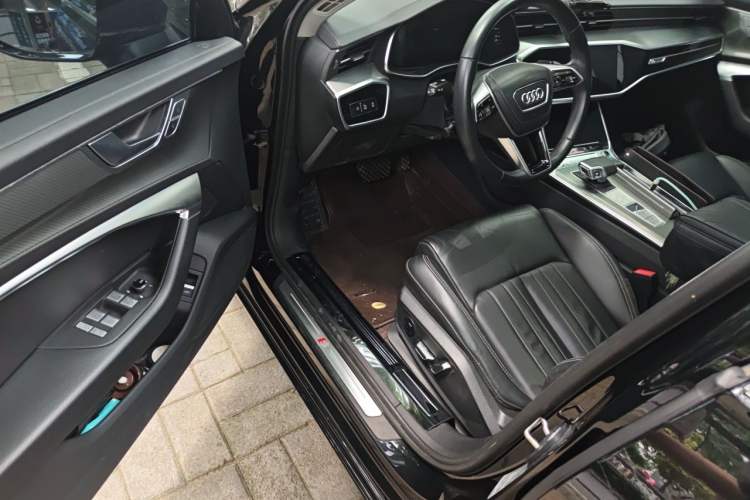 Used Audi A6L 2023 Revised 45 TFSI Prestige Dynamic Edition Driver Seat