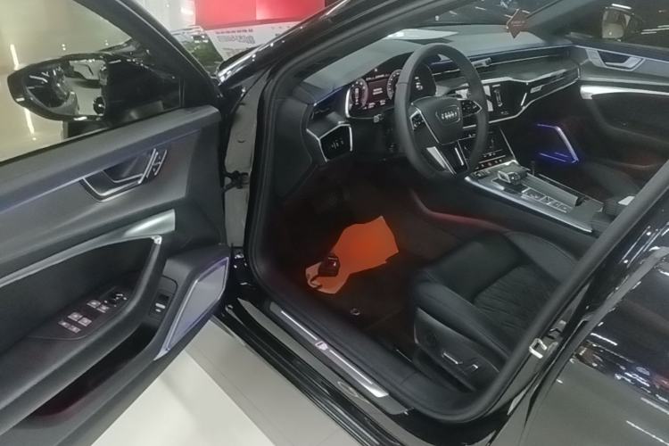 Used Audi A6L 2023 40 TFSI Luxury Dynamic Model Driver Seat