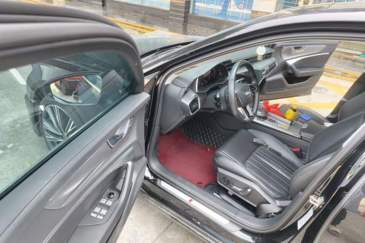 Used Audi A6L 2023 Revised 45 TFSI Prestige Dynamic Edition Driver Seat