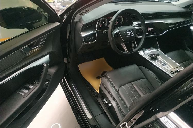 Used Audi A6L 2023 40 TFSI Luxury Prestige Edition Driver Seat