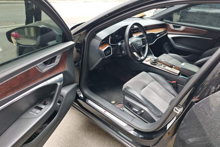 Used Audi A6L 2023 45 TFSI quattro Prestige Dynamic Edition Driver Seat
