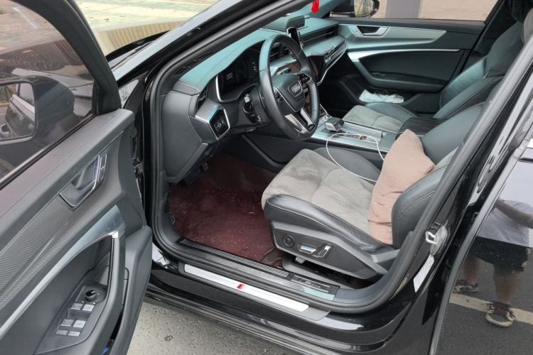 Used Audi A6L 2023 40 TFSI Luxury Dynamic Model Driver Seat