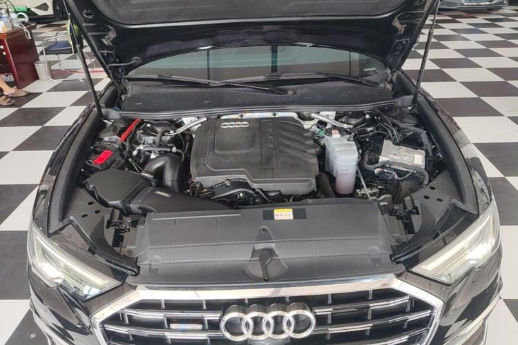 Used Audi A6L 2023 Revised Edition 45 TFSI quattro Prestige Dynamic Version Engine Bay