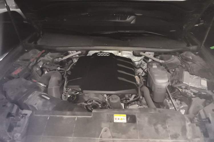 Used Audi A6L 2023 45 TFSI Prestige Dynamic Edition Engine Bay