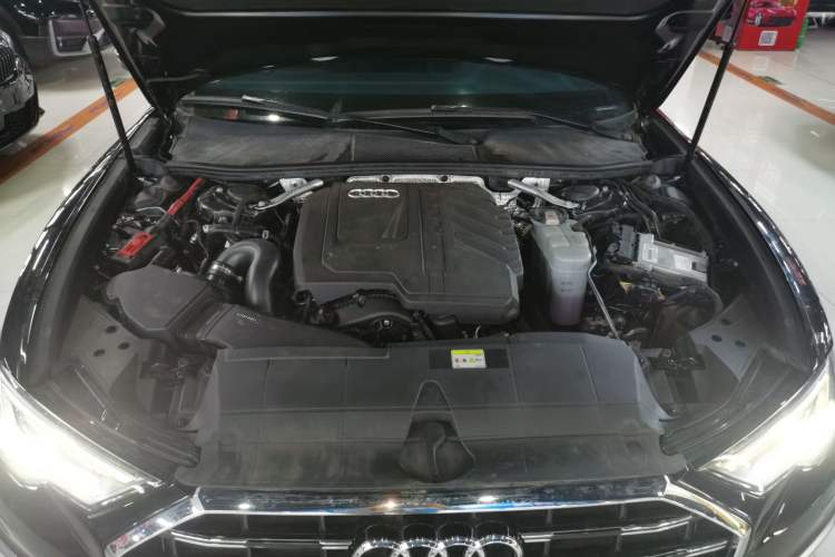Used Audi A6L 2023 Revised 40 TFSI Luxury Dynamic Edition Engine Bay