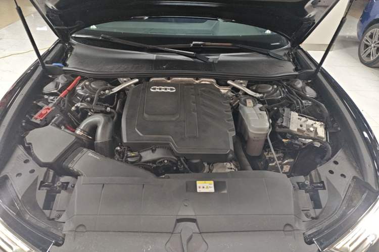 Used Audi A6L 2023 Revised Edition 45 TFSI quattro Prestige Dynamic Version Engine Bay