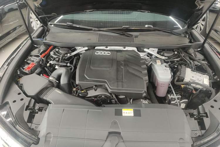 Used Audi A6L 2023 Revised 45 TFSI Prestige Dynamic Edition Engine Bay