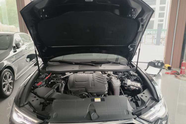 Used Audi A6L 2023 Revised 45 TFSI Prestige Dynamic Edition Engine Bay