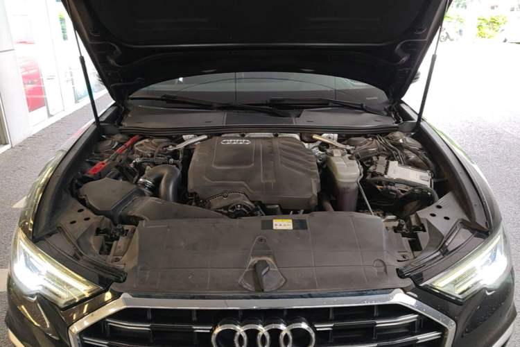 Used Audi A6L 2023 Revised 40 TFSI Luxury Dynamic Edition Engine Bay